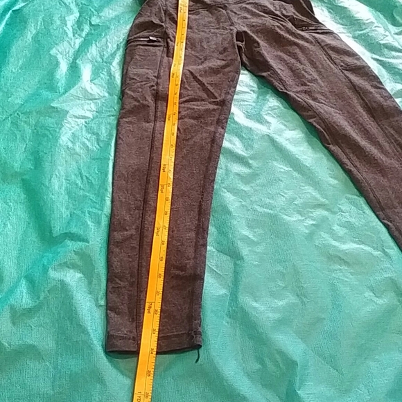 🌸 Calvin Klein Jeans Legging - Picture 3 of 6